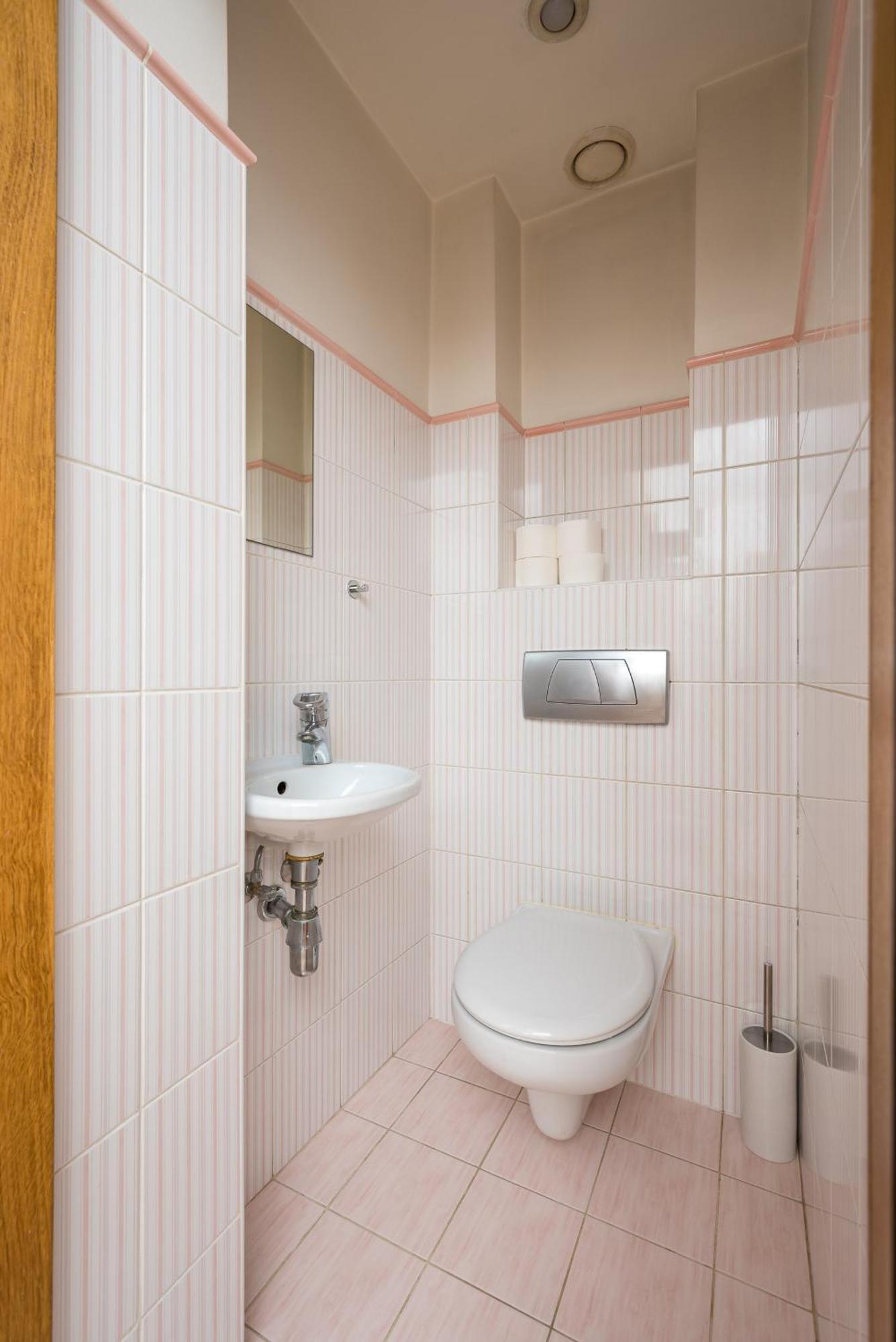 Praga Poludnie Spacious Leilighet